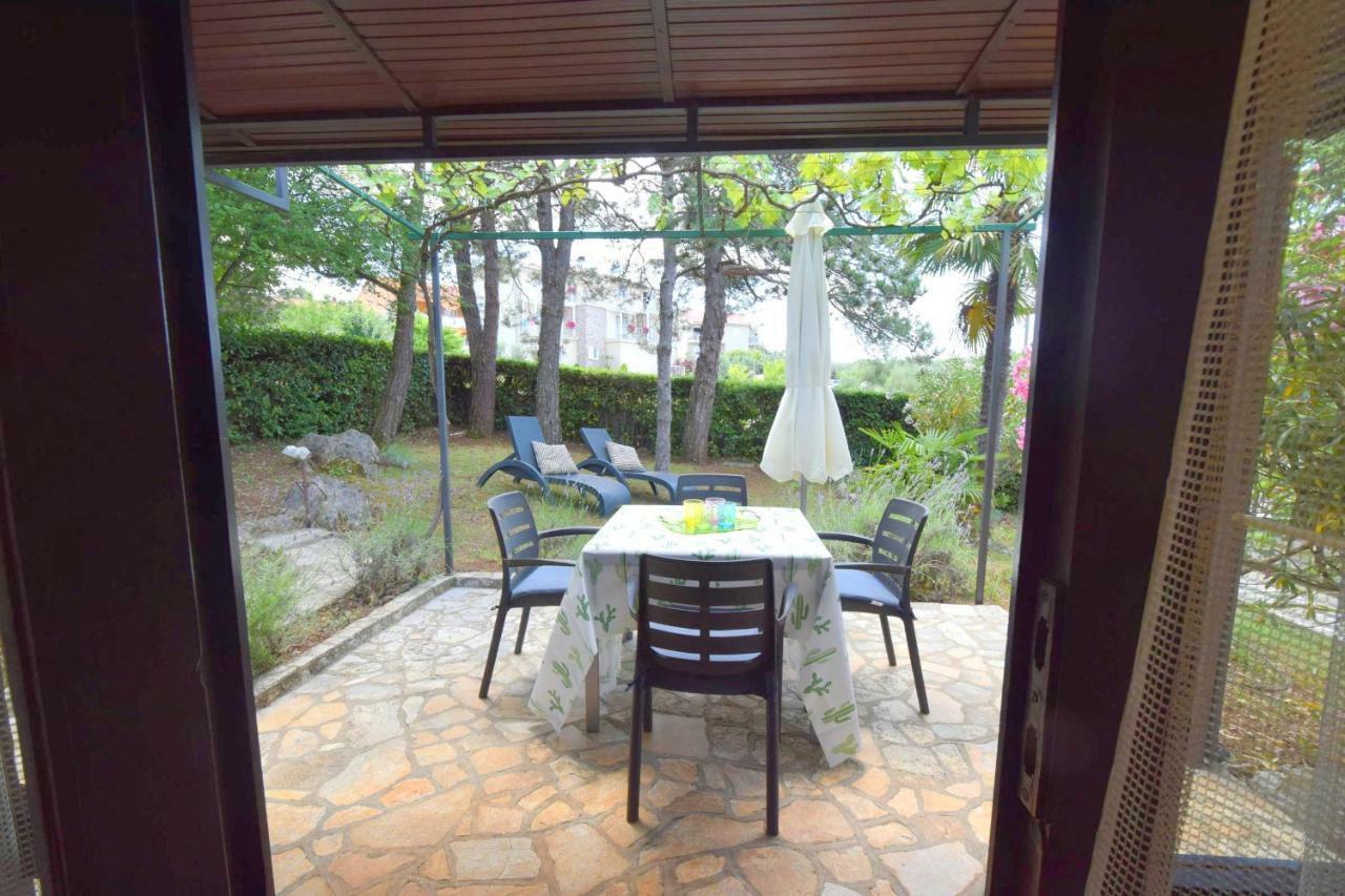 מאלינסקה Apartments Jadanec מראה חיצוני תמונה